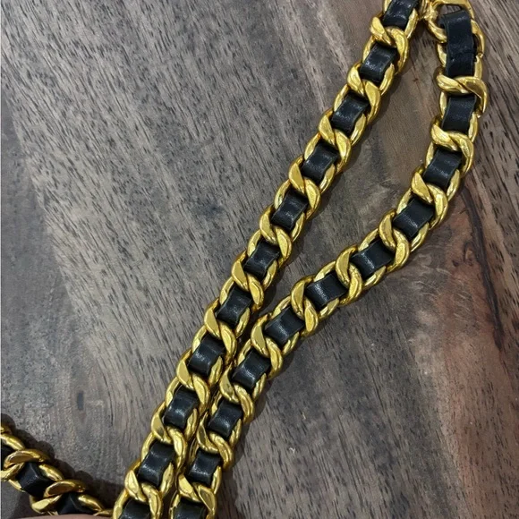 Authentic CHANEL CHUNKY Vintage 1994 belt gold leather 80cm - Picture 8 of 15